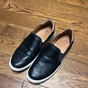 UGG Cas Sneakers Black Leather Slip On Shoes 8
